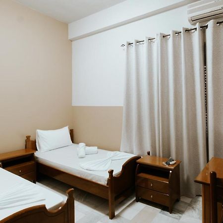 Hotel Lunxheria Gjirokastër Exterior foto
